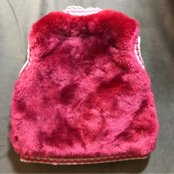 The Children’s Place pink fun fur vest (18 months) - Picture 2 of 6